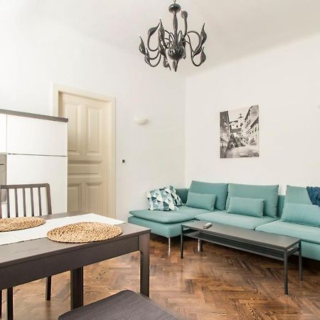 זאגרב Bastinica Superior Apartment, Old Town In City Center מראה חיצוני תמונה