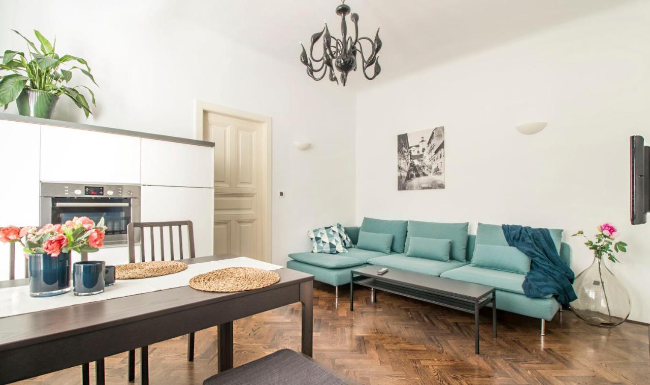 זאגרב Bastinica Superior Apartment, Old Town In City Center מראה חיצוני תמונה