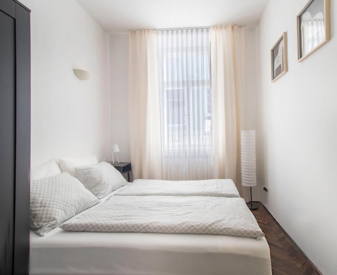 זאגרב Bastinica Superior Apartment, Old Town In City Center מראה חיצוני תמונה